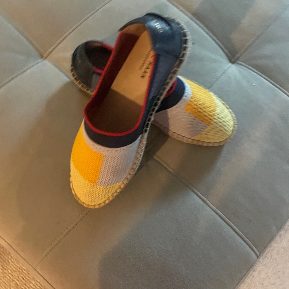 Cole Haan Navy Leather Slip-On Flats with Pink Trim and Gold Logo